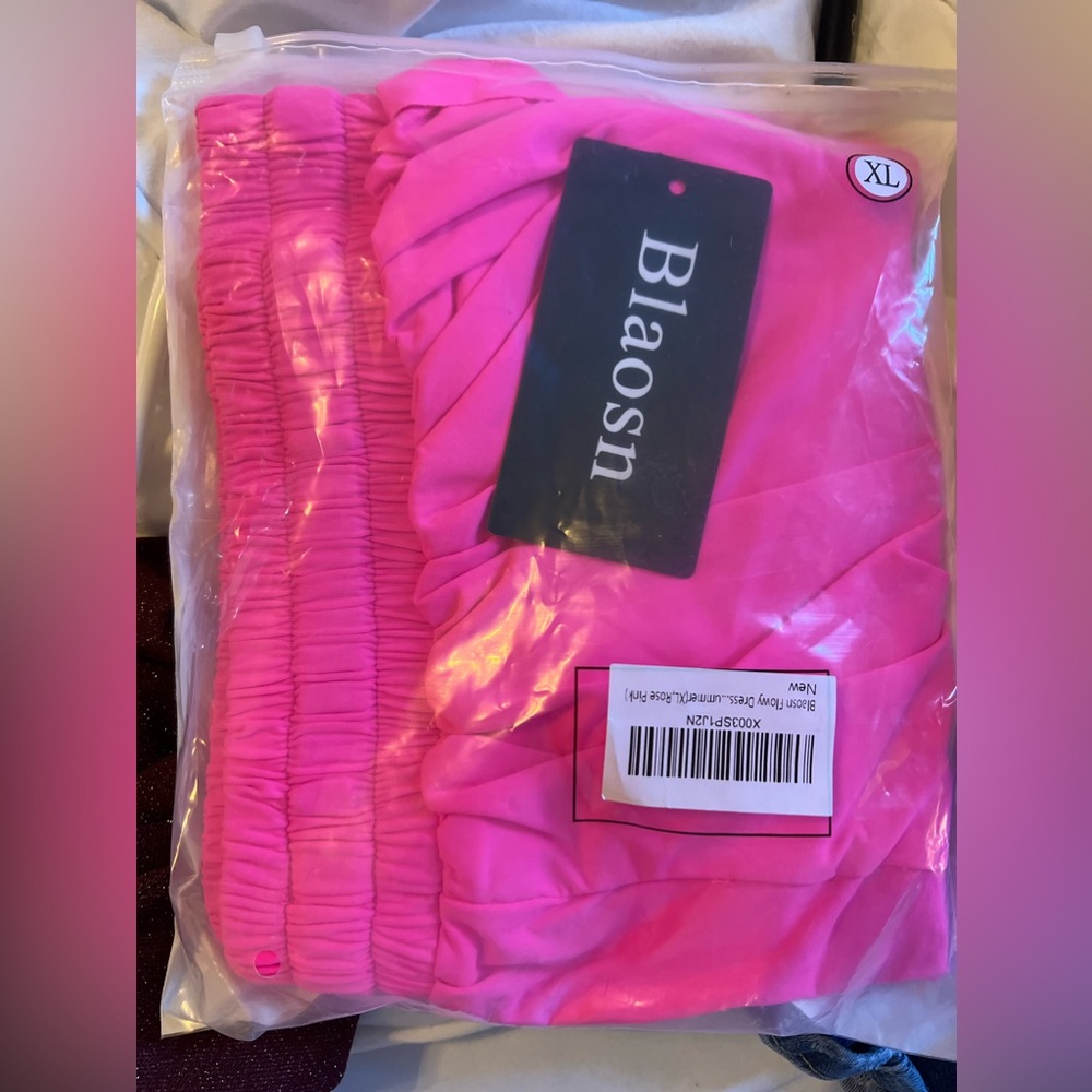 Bloasn Pink athletic flutter shorts NWT